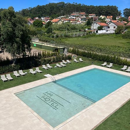 Hotel H4 Cangas 3 Superior Exterior photo